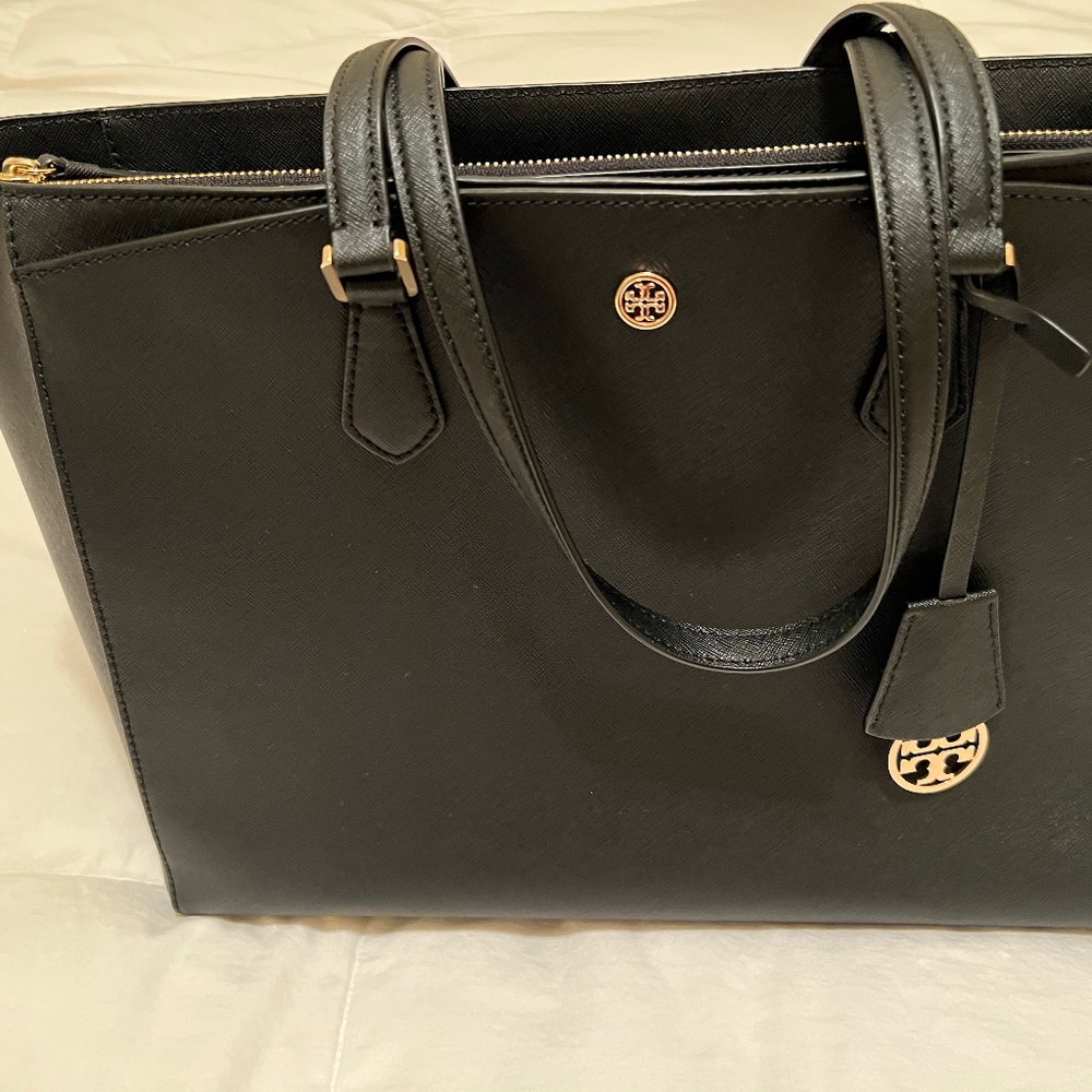 TORY BURCH BLACK TOTE